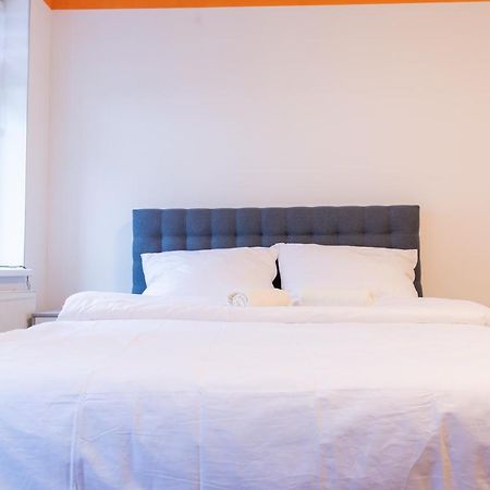 Tuan Long Apartments 亚希莫夫 外观 照片